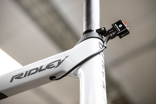 INTERNAL CABLE ROUTING