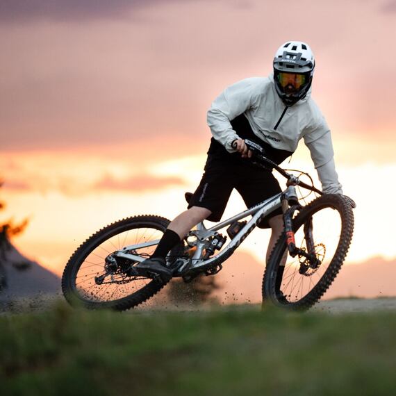 Horsefeathers Venture Shorts Black