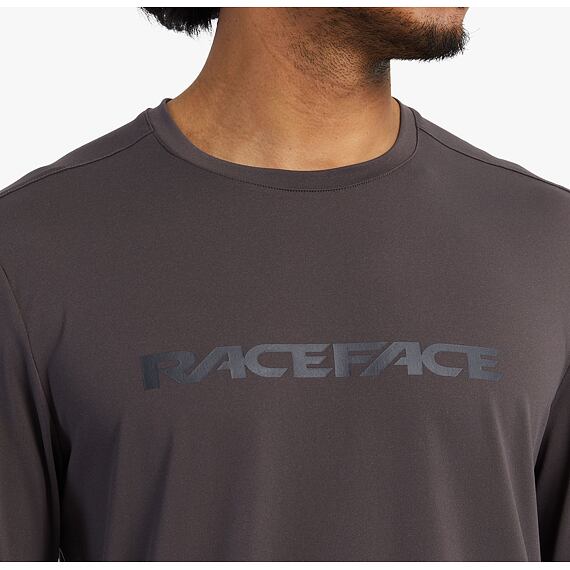RACE FACE long sleeve t-shirt COMMIT Tech Top charcoal