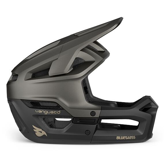 BLUEGRASS helmet VANGUARD black -56/58