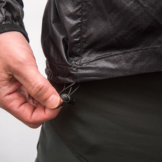 FT MEN'S UP PARACHUTE JACKET TRUE BLACK