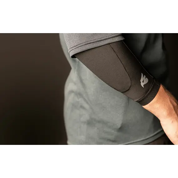 BLUEGRASS elbow protection AURA