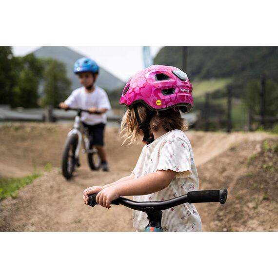 MET helmet HOORAY MIPS youth pink heart -52/56