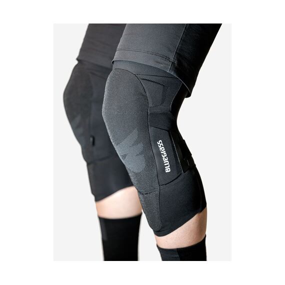 BLUEGRASS chránič kolen AURA CORE