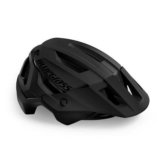 BLUEGRASS helmet ROGUE black -56/58