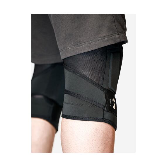 BLUEGRASS knee protection 3STRAPS