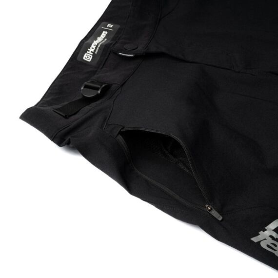 HORSEFEATHERS shorts STOKER II black
