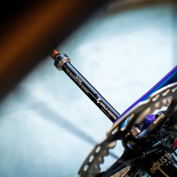 WOLF TOOTH axle 1.0x165 12x148 Boost