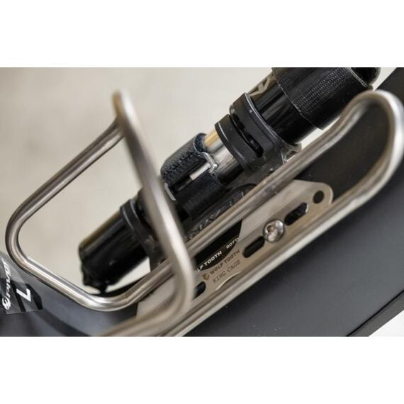 WOLF TOOTH B-RAD BOTTLE SHIFT