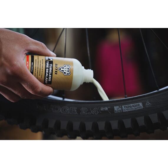WTB TCS Tubeless Tire Sealant 128oz (3.5 l)