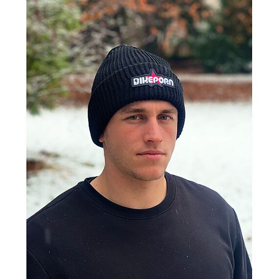 BIKEPORN beanie with patch black