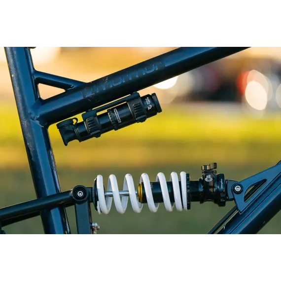 WOLF TOOTH ENCASE PUMP Inline Mount