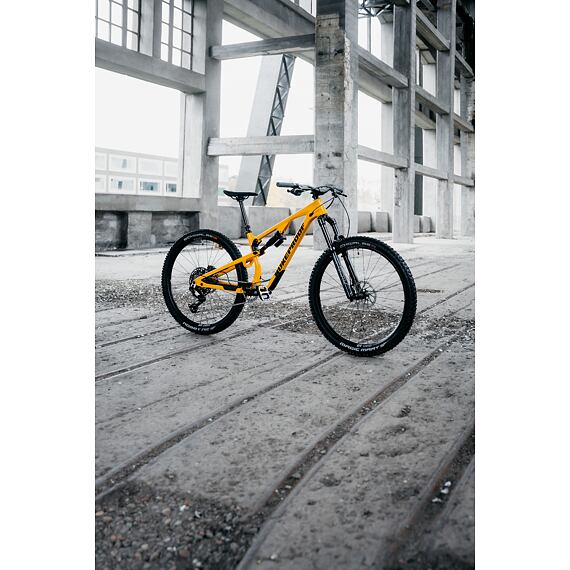 NUKEPROOF REACTOR Alloy Pro 290 Eagle 90 Yellow