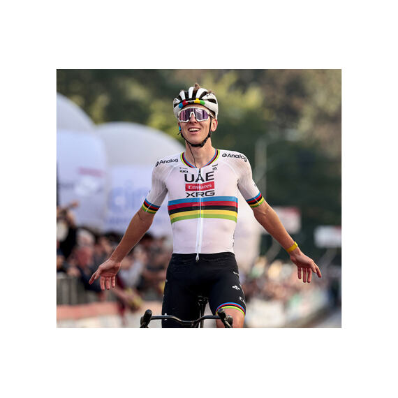 MET helmet TRENTA 3K CARBON Rainbow Limited Edition -52/56