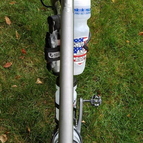 WOLF TOOTH adapter B-RAD HALF BOTTLE ADAPTER