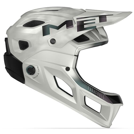 MET helmet PARACHUTE MCR MIPS white iridescent -56/58