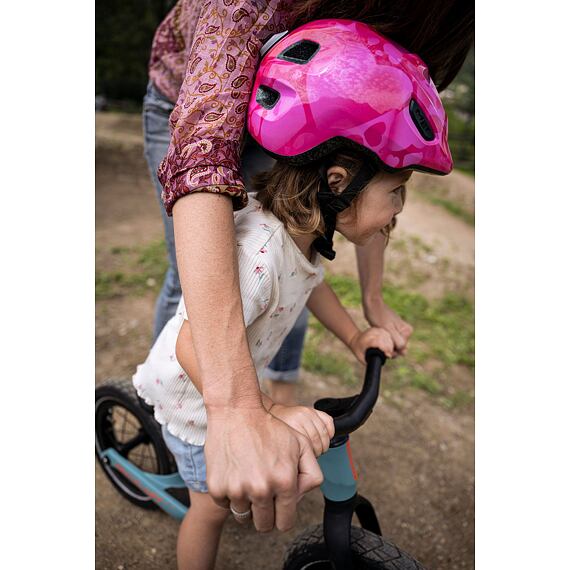 MET helmet HOORAY MIPS youth pink heart -46/52