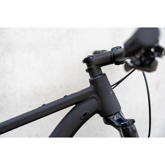 RIDLEY BLAST Cues 1x11 Black