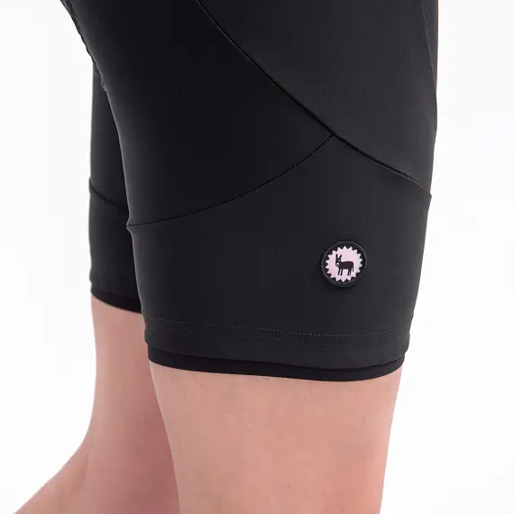 FT WOMEN'S CORE SHORTS BLACK 