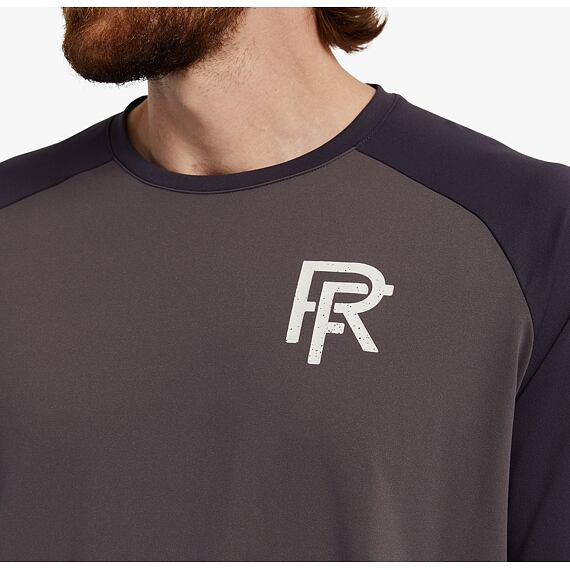 RACE FACE t-shirt 3/4 COMMIT Tech Top charcoal