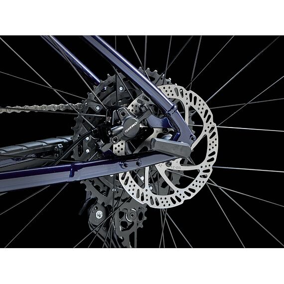 Trek Marlin 6 Gen 3 - Rage Red to Deep Dark Blue Fade