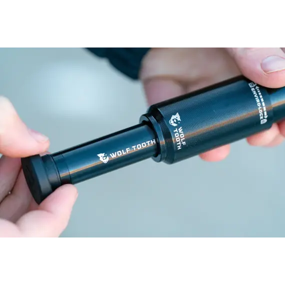 WOLF TOOTH pump ENCASE PUMP 30cc