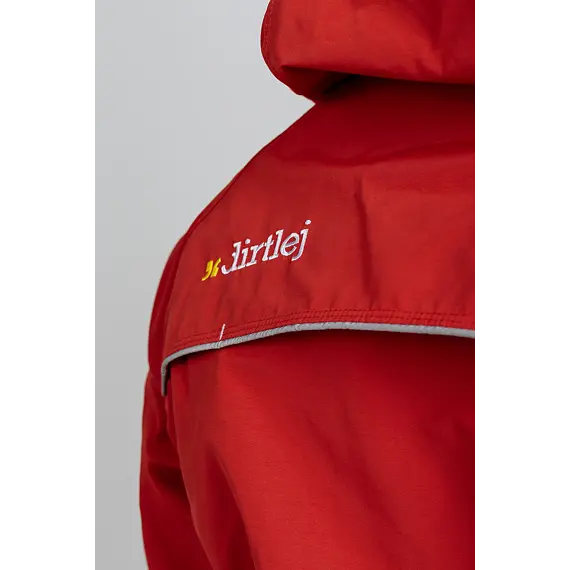 Nepromokavá kombinéza na kolo.