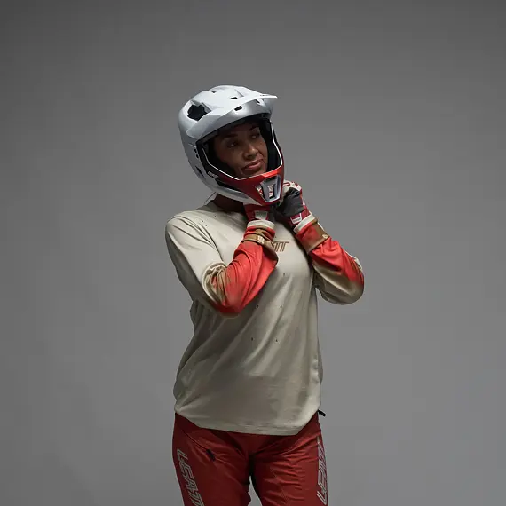 LEATT MTB ENDURO 3.0 helmet cream white