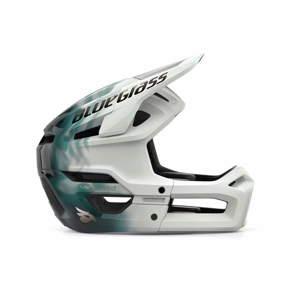BLUEGRASS helmet VANGUARD CORE MIPS frozen mist -56/58