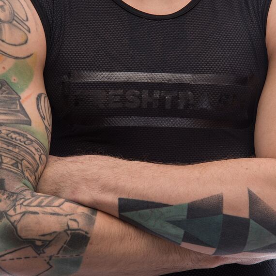 FT MEN'S CONVERT JERSEY NO SLEEVE TRUE BLACK