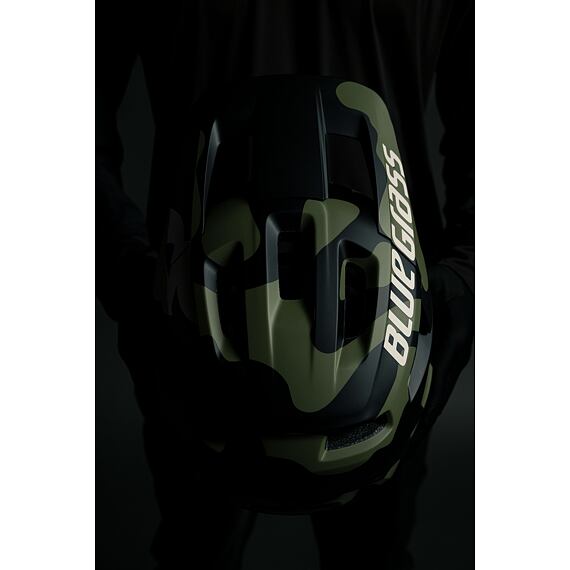BLUEGRASS helmet VANGUARD CORE MIPS camo limited edition -56/58