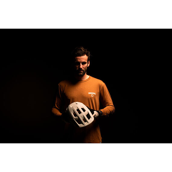 MET helmet REVO MIPS Kilian Bron limited edition -56/58