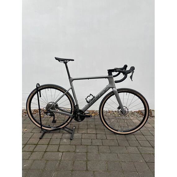 Závodní gravel kolo Ridley ASTR