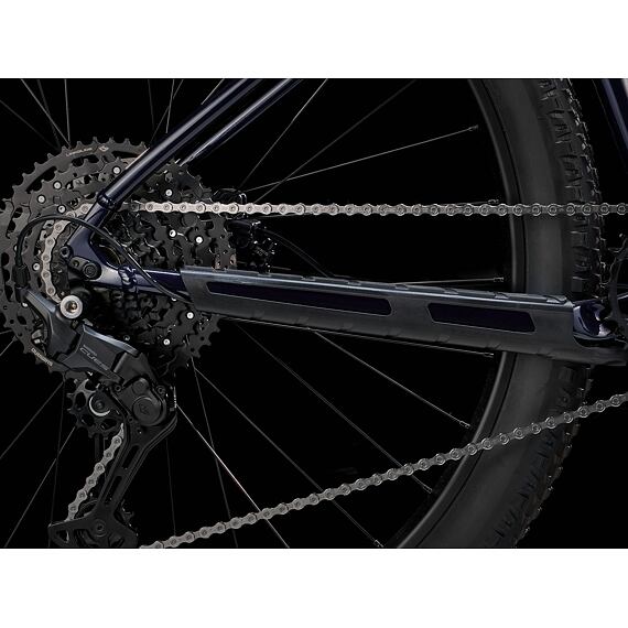 Trek Marlin 6 Gen 3 - Rage Red to Deep Dark Blue Fade