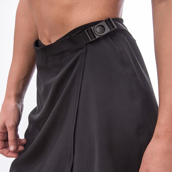 SENSOR HELIUM WOM SKIRT /W PADDING true black