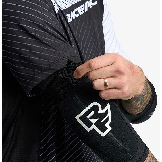 RACE FACE elbow pads INDY stealth