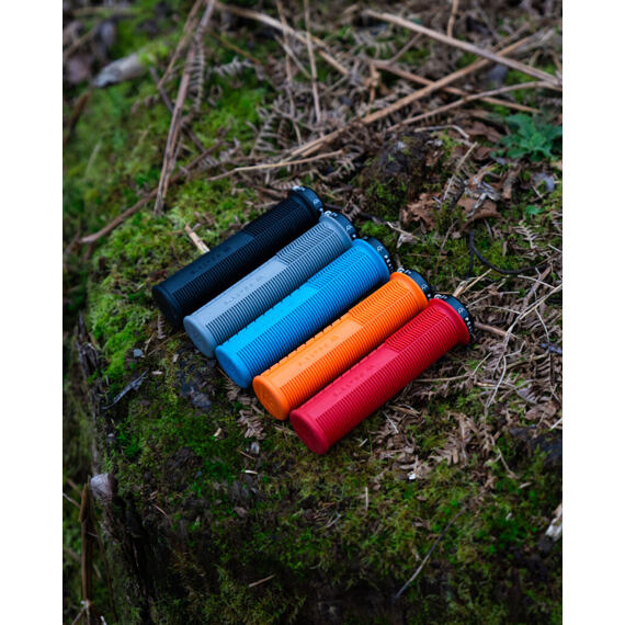 Peaty's Monarch Knurl Thin Turquoise Grips